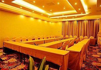 Nanchang Huayu New World Hotel 外观 照片