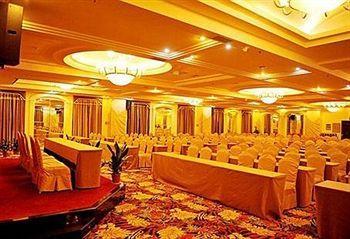 Nanchang Huayu New World Hotel 外观 照片